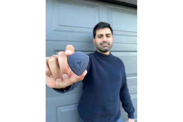 AirBolt launches world’s most advanced GPS tracker at CES 2023 Press Conference