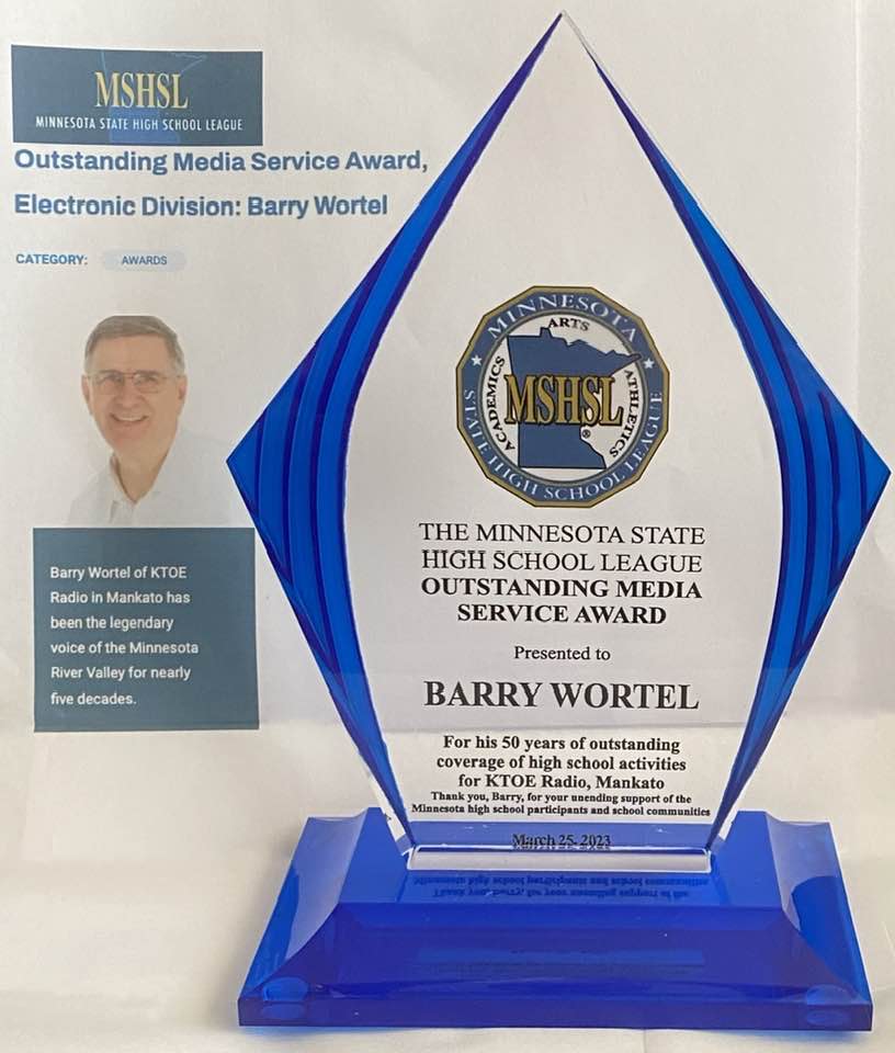 Outstanding Media Service Award Barry Wortel